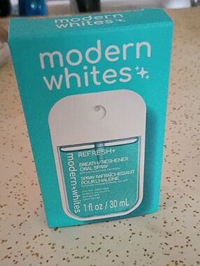 Kiss Bad Breath Goodbye With Modern Whites Oral Spray
